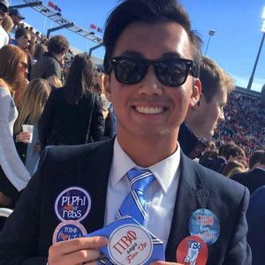 Meet your Posher, Johnny